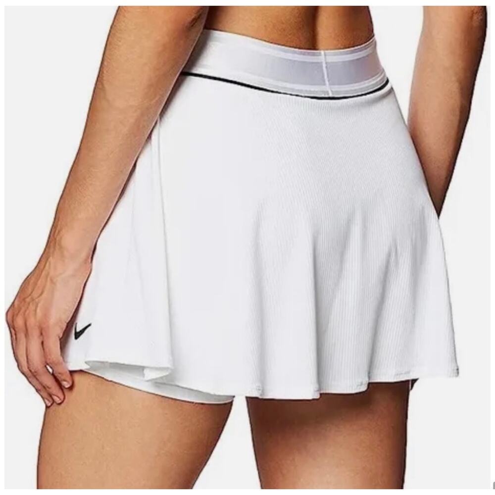 Nike White Tennis Skort Golf Pickleball Activewear Athletic Size Small - Picture 3 of 8